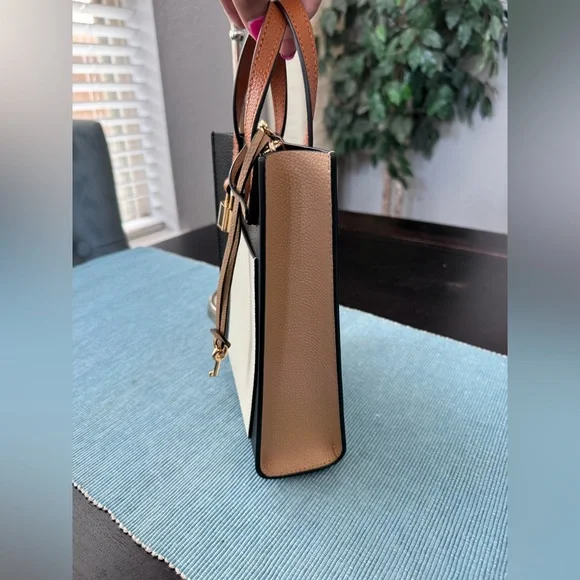 Marc Jacobs Mini Grind Colorblock Leather Tote Crossbody Bag. - Picture 9 of 11